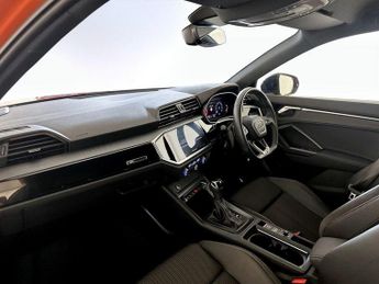 Audi Q3 1.5 TFSI CoD 35 Black Edition S Tronic Euro 6 (s/s) 5dr