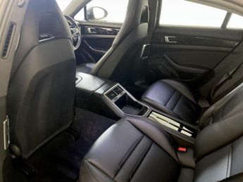 Porsche Panamera 2.9 V6 E-Hybrid 14kWh 4 Saloon PDK 4WD Euro 6 (s/s) 5dr