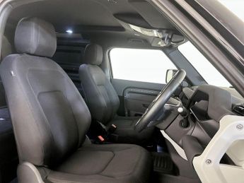 Land Rover Defender 90 3.0 D200 MHEV Hard Top SUV Auto 4WD SWB Euro 6 (s/s) 3dr