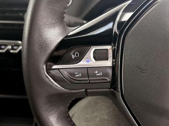 Peugeot E-2008 50kWh Active Premium + Auto 5dr (7kW Charger)