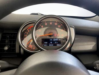 MINI Convertible 1.5 Cooper Classic Euro 6 (s/s) 2dr