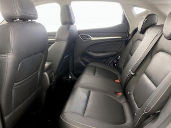 MG MG ZS 44.5kWh Exclusive Auto 5dr