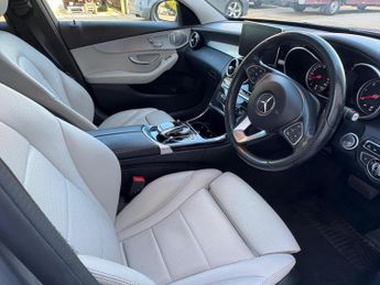 Mercedes-Benz C Class 2.1 C250d Sport (Premium Plus) 7G-Tronic+ Euro 6 (s/s) 5dr