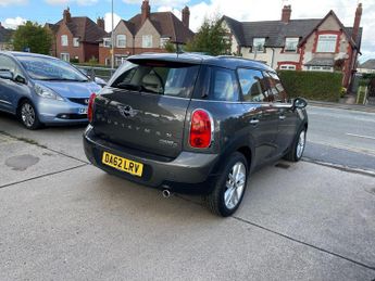 MINI Countryman 2.0 Cooper D Auto Euro 5 5dr