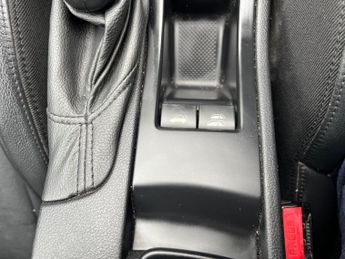 Peugeot 308 CC 2.0 HDi Allure Tiptronic Euro 5 2dr