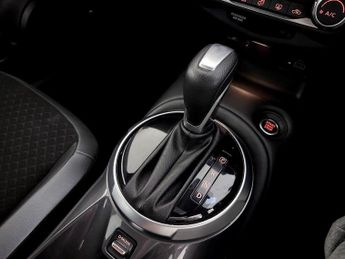 Nissan Juke 1.0 DIG-T N-Connecta DCT Auto Euro 6 (s/s) 5dr