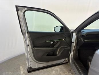 Peugeot E-2008 50kWh GT Auto 5dr (7kW Charger)