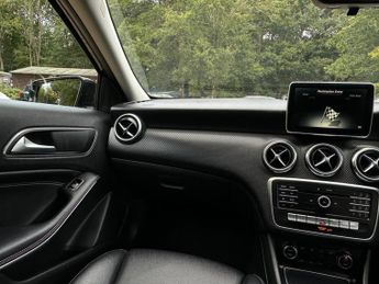 Mercedes-Benz A Class 2.1 A200d Sport 7G-DCT Euro 6 (s/s) 5dr