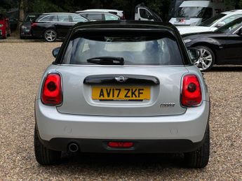 MINI Hatch 1.5 Cooper Auto Euro 6 (s/s) 5dr