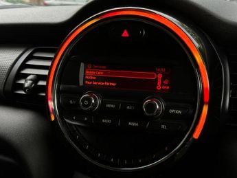 MINI Hatch 1.5 Cooper Auto Euro 6 (s/s) 5dr