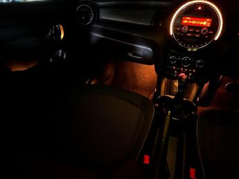 MINI Hatch 1.5 Cooper Auto Euro 6 (s/s) 5dr