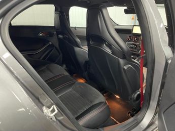 Mercedes-Benz A Class 2.0 A45 AMG SpdS DCT 4MATIC Euro 6 (s/s) 5dr