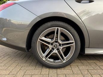 Mercedes-Benz CLA 2.0 CLA220 AMG Line Coupe 7G-DCT Euro 6 (s/s) 4dr