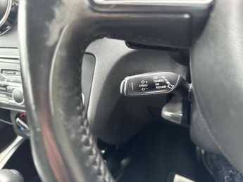 Audi A1 1.4 TFSI Sport Sportback S Tronic Euro 6 (s/s) 5dr (Nav)