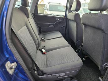 Vauxhall Meriva 1.4i 16v Club 5dr