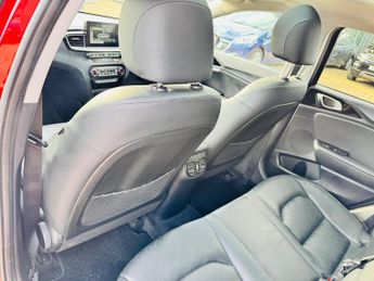 Kia Ceed 1.4 T-GDi First Edition Sportswagon DCT Euro 6 (s/s) 5dr