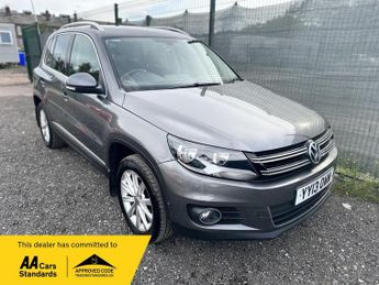 Volkswagen Tiguan 2.0 TDI BlueMotion Tech SE DSG 4WD Euro 5 (s/s) 5dr
