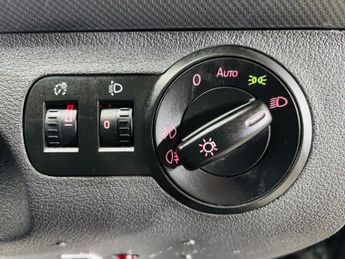 Volkswagen Caddy Life 1.6 TDI CR DSG Euro 5 5dr