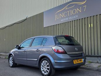 Vauxhall Astra 1.8i 16v Elite 5dr