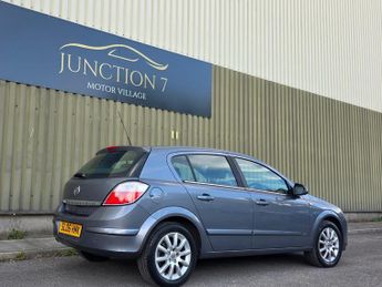 Vauxhall Astra 1.8i 16v Elite 5dr