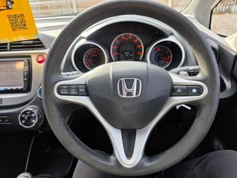 Honda Jazz 1.4 i-VTEC ES-T i SHIFT Euro 4 5dr