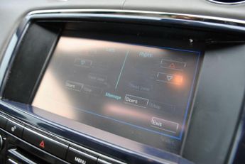 Jaguar XJ 3.0d V6 Portfolio Auto Euro 5 4dr (LWB)
