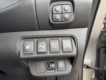 Nissan Leaf 24kWh Acenta Auto 5dr