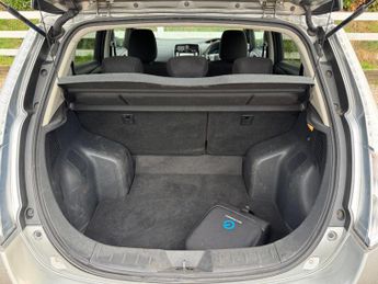 Nissan Leaf 24kWh Acenta Auto 5dr