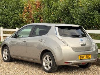 Nissan Leaf 24kWh Acenta Auto 5dr