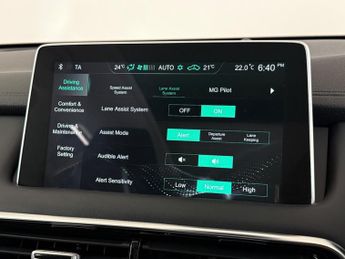 MG MG HS 1.5 T-GDI 16.6kWh Exclusive Auto Euro 6 (s/s) 5dr