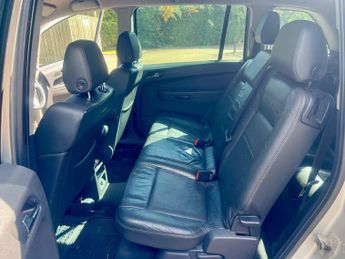Vauxhall Zafira 1.9 CDTi SRi (Exterior Pack) Euro 4 5dr