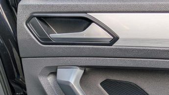 Volkswagen Tiguan 2.0 TDI Match DSG Euro 6 (s/s) 5dr