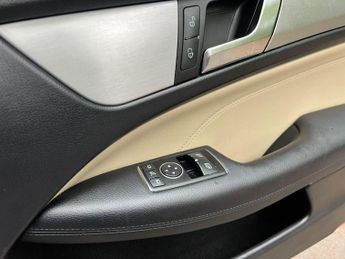 Mercedes-Benz C Class 2.1 C220 CDI BlueEfficiency AMG Sport G-Tronic+ Euro 5 (s/s) 2dr