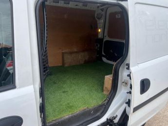 Vauxhall Combo 1.3 CDTi 2000 16v 3dr