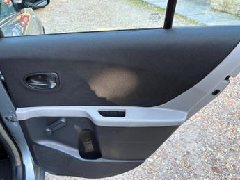Toyota Yaris 1.0 VVT-i TR Euro 4 5dr