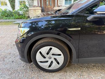 Volkswagen ID.4 Pro Performance 77kWh Life Auto 5dr