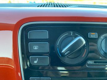 Volkswagen up! 1.0 High up! Hatchback 5dr Petrol ASG Euro 6 (75 ps)