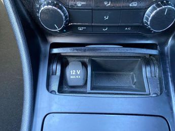 Mercedes-Benz A Class 1.6 A180 Sport Hatchback 5dr Petrol 7G-DCT Euro 6 (s/s) (122 ps)