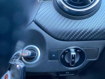 Mercedes-Benz A Class 1.6 A180 Sport Hatchback 5dr Petrol 7G-DCT Euro 6 (s/s) (122 ps)