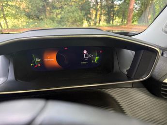 Peugeot 2008 1.2 PureTech Allure Premium + EAT Euro 6 (s/s) 5dr