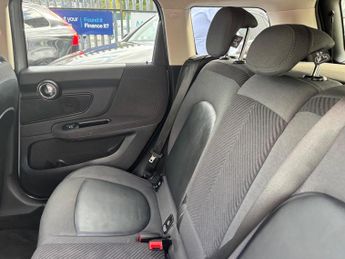 MINI Countryman 1.5 Cooper Steptronic Euro 6 (s/s) 5dr