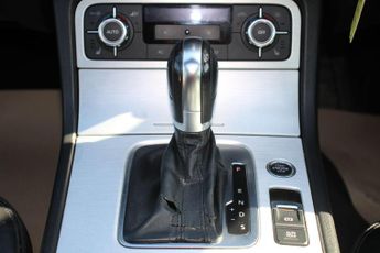 Volkswagen Touareg 3.0 TDI V6 Altitude Tiptronic 4WD Euro 5 (s/s) 5dr