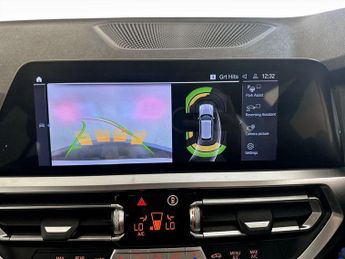BMW 3 Series 2.0 330e 12kWh SE Pro Touring Auto xDrive Euro 6 (s/s) 5dr