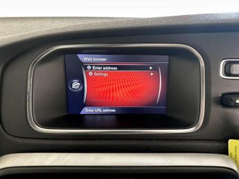 Volvo V40 2.0 T2 GPF R-Design Nav Plus Euro 6 (s/s) 5dr