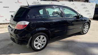 Vauxhall Astra 1.6i 16v Active 5dr