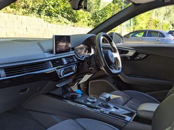 Audi A4 Avant 2.0 TDI 40 Black Edition S Tronic Euro 6 (s/s) 5dr