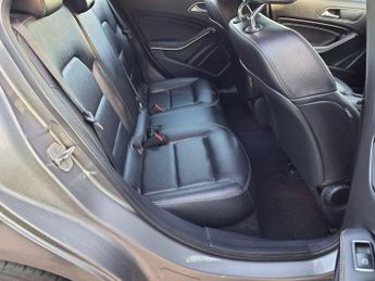 Mercedes-Benz A Class 1.5 A180 CDI Sport Edition 7G-DCT Euro 5 (s/s) 5dr