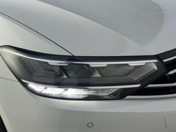 Volkswagen Passat 2.0 TDI EVO SE Euro 6 (s/s) 4dr