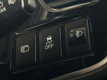 Mitsubishi Outlander 2.4h TwinMotor 13.8kWh Dynamic CVT 4WD Euro 6 (s/s) 5dr