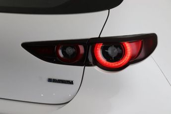 Mazda Mazda3 2.0 e-SKYACTIV-G MHEV SE-L Lux Euro 6 (s/s) 5dr